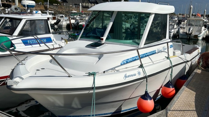 Voir la fiche d&eacute;taill&eacute;e